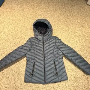 Michael Kors Women's reversible Puffer Jacket - Blue